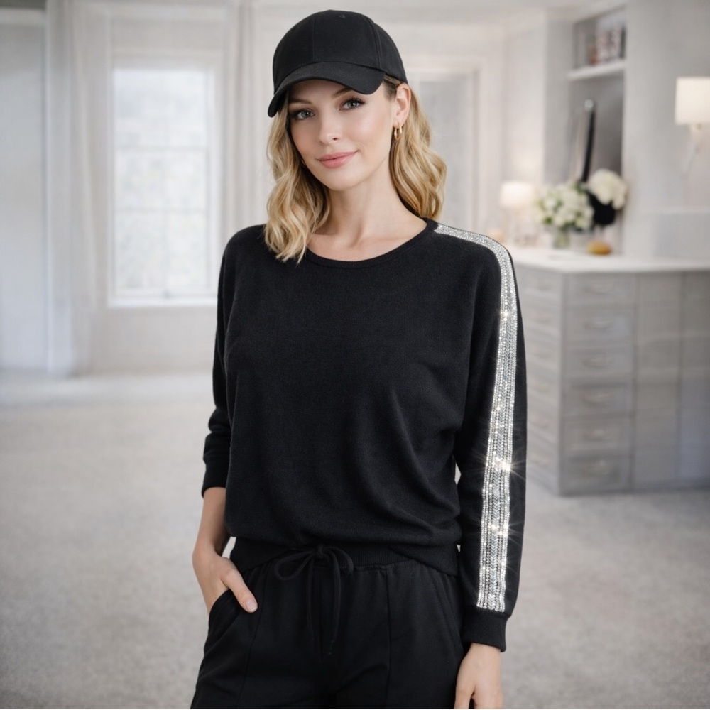 Carmen Marc Valvo NWT Black Sweater w/Rhinestone Embellished Sleeve | Size S